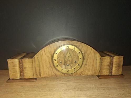 Très ancienne Horloge de table VEDETTE, Antiek en Kunst, Antiek | Klokken, Ophalen