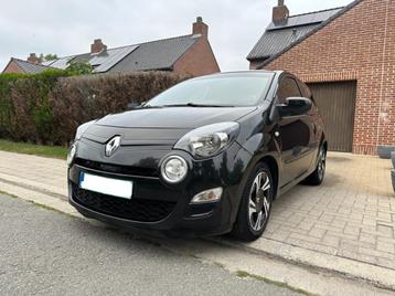 Renault Twingo 1.2 benzine blanco gekeurd +car pass beschikbaar voor biedingen