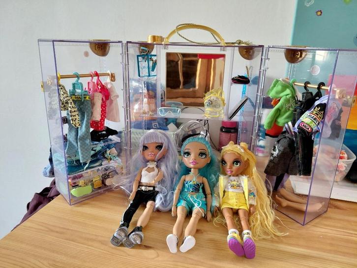 3 rainbow high + pendarie luxury te koop, Verzamelen, Poppen, Zo goed als nieuw, Pop, Ophalen