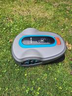Robotmaaier Gardena Smart Sileno Life 750 met garage, Tuin en Terras, Robotmaaiers, Ophalen, Bestuurbaar via app, Zo goed als nieuw