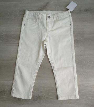 Nieuwe capribroek C&A,maat 146 beschikbaar voor biedingen