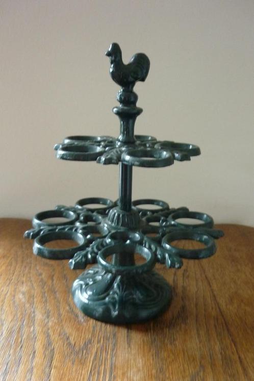 Eierhouder in gietijzer, Antiek en Kunst, Curiosa en Brocante, Ophalen of Verzenden