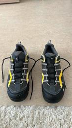 Quechua Novadry  Yellow, Ophalen, Gebruikt, Schoenen