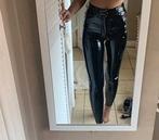 Pantalon en wetlook lustré en latex taille S, Vêtements | Femmes, Culottes & Pantalons, Enlèvement ou Envoi, Comme neuf, Taille 36 (S)