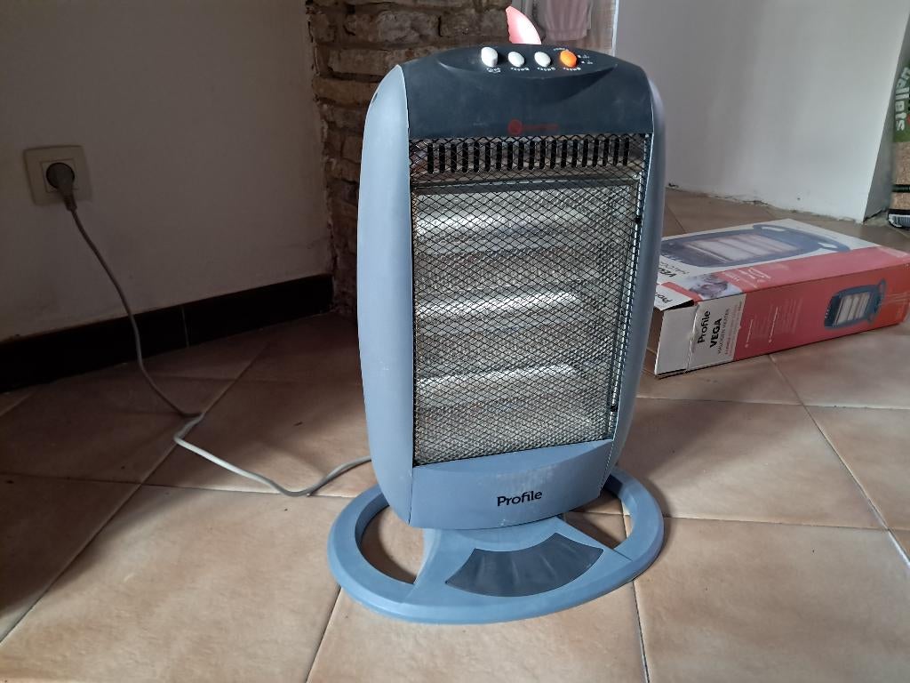 Radiateur halogene, Bricolage & Construction, Enlèvement, Utilisé, 800 watts ou plus, Radiateur