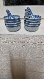 8 Chinese kommetjes met lepel, Ophalen