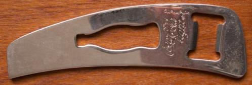 Metalen licht gebogen Coca-Cola Light opener Duits flesopene, Verzamelen, Merken en Reclamevoorwerpen, Nieuw, Ophalen of Verzenden