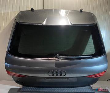 AUDI A3 ACHTERKLEP LZ7S 8Y4827025A beschikbaar voor biedingen