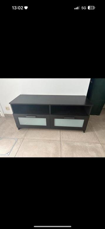 Tv kast ikea beschikbaar voor biedingen