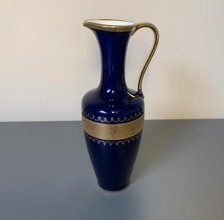 Vintage Vaasje KPM porselein in kobalt blauw en goud 24kt, Antiek en Kunst, Antiek | Porselein, Ophalen of Verzenden