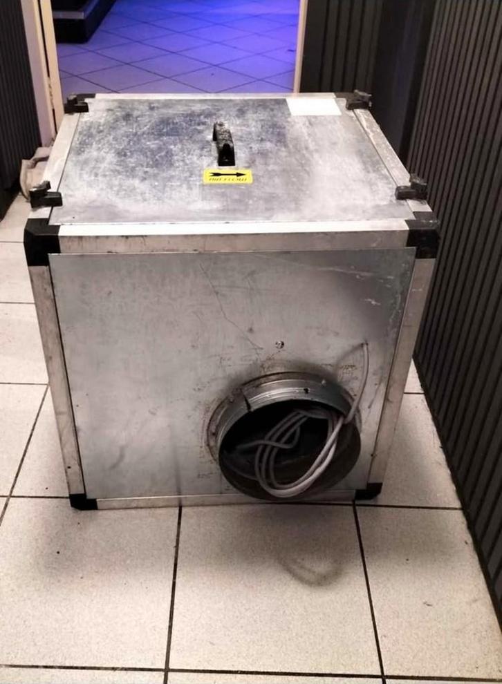 Professionele afzuigmotor – Hoge kracht van 3250 watt, Doe-het-zelf en Bouw, Ventilatie en Afzuiging, Zo goed als nieuw, Ophalen