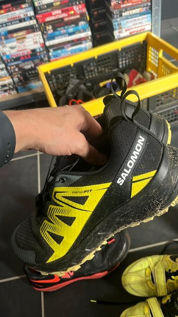 Salomon trail schoen beschikbaar voor biedingen