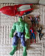 Grote hulk en Spiderman poppen en auto afschieter, Ophalen of Verzenden, Zo goed als nieuw