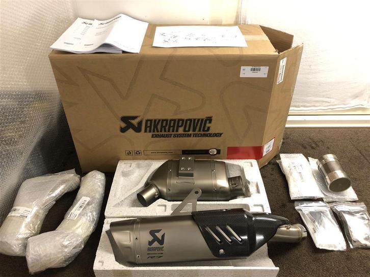 Akrapovic uitlaat systeem Yamaha YZF-R7 YZFR7 R7 2021-2023, Motoren, Onderdelen | Yamaha, Nieuw, Ophalen of Verzenden