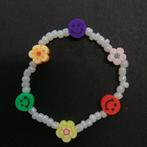 Bracelet enfant avec rocailles blanches, fleurs et smileys, Bracelet, Enlèvement ou Envoi, Blanc, Neuf