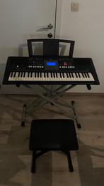 Yamaha PSR-E423 - Keyboard / Synthesizer, Muziek en Instrumenten, Keyboards, Ophalen, 61 toetsen, Aanslaggevoelig, Yamaha