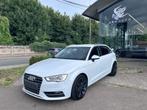 Audi A3 A3 Sportback 1.6 TDi Ambiente S tronic, Auto's, Euro 5, Stof, Zwart, 4 cilinders