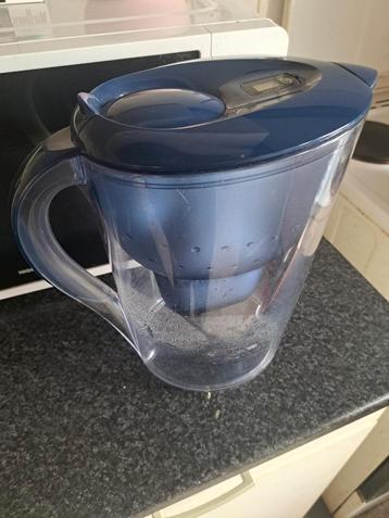 TE KOOP WATERZUIVER KAN MET GROTE RESERVE WATERKAN MET KRAAN beschikbaar voor biedingen