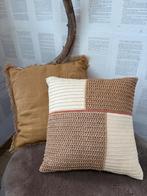 Kussenhoes , trendy en nog in collectie, Ophalen of Verzenden, Zo goed als nieuw, Geel, Vierkant