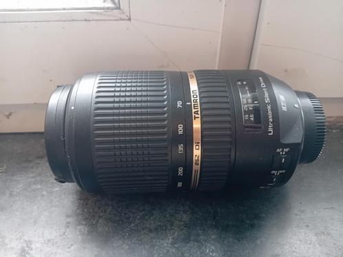 Tamron 70-300mm nikon F-fit no damage, lens hood included, Audio, Tv en Foto, Foto | Lenzen en Objectieven, Nieuw, Telelens, Zoom