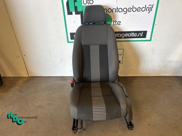 Siège gauche d'un Volkswagen Golf (Golf 04-), Autos : Pièces & Accessoires, Habitacle & Garnissage, Volkswagen, Utilisé, 3 mois de garantie