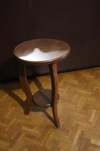 Eikenhouten bijzettafel / plantenkrukje / plantenzuil, Huis en Inrichting, Ophalen, Gebruikt