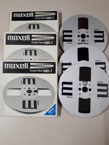 3 Maxell MR-7 metalen spoelen met band