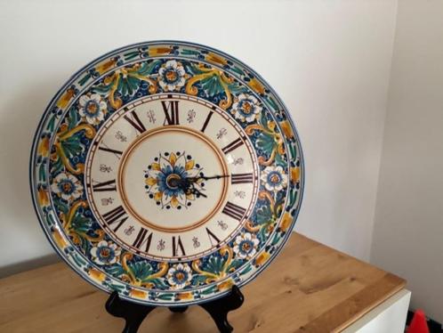 Unieke Siciliaanse Wandklok- Keramiek-Gesigneerd, Huis en Inrichting, Woonaccessoires | Klokken, Zo goed als nieuw, Wandklok, Analoog
