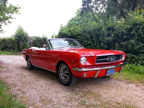 Ford Mustang Cabrio 64 1/2, Autos, Oldtimers & Ancêtres, Particulier, Intérieur cuir, Ford, Essence, Cabriolet, 2 portes, Automatique