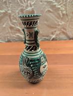 Oud Deruta karamiek vaasje, Enlèvement ou Envoi