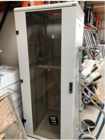 serverkast TRITON RMA 80x 80 x200 beschikbaar voor biedingen
