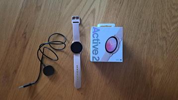 Zo goed als nieuwe Samsung Galaxy Active 2 te koop beschikbaar voor biedingen
