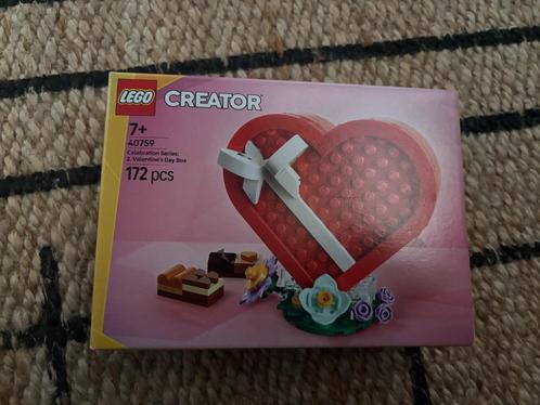 LEGO 40759 Celebration Series: 2. Valentine`s Day Box, Kinderen en Baby's, Speelgoed | Duplo en Lego, Nieuw, Lego, Complete set