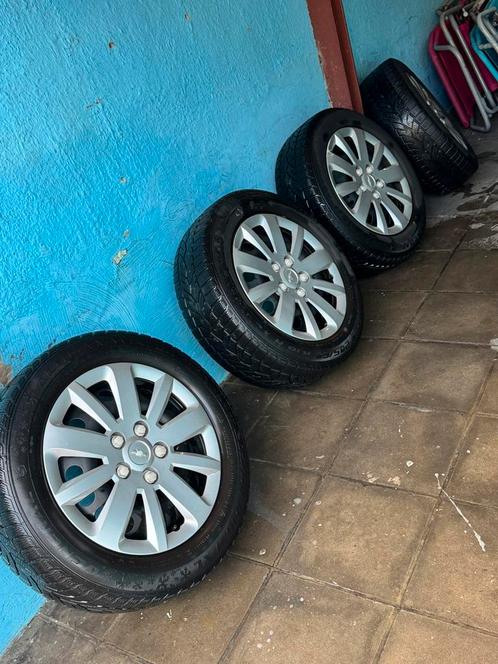 5x115 Chevrolet velgen en banden, Auto-onderdelen, Banden en Velgen, Band(en), Winterbanden, 16 inch, 205 mm, Personenwagen, Gebruikt