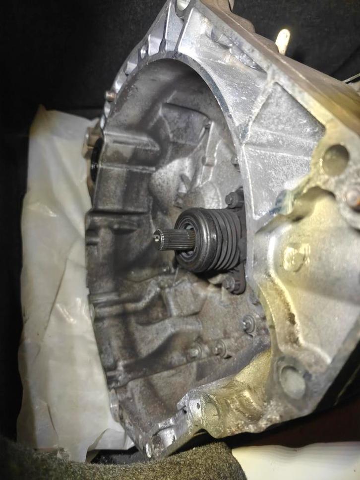 Boîte de vitesse + cardan K13/JH3, Auto-onderdelen, Transmissie en Toebehoren, Nissan, Renault, Ophalen