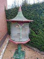 Betonen kooi, Enlèvement