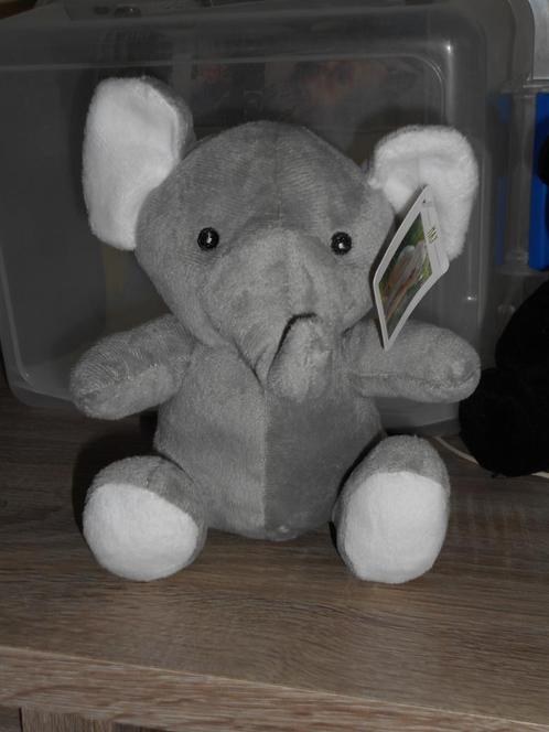 " 6  KNUFFELS " € 2 per knuffel, Kinderen en Baby's, Speelgoed | Knuffels en Pluche, Zo goed als nieuw, Beer, Ophalen