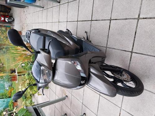 Peugeot tweet EVO 4T.50cc 25 km/h. Bronze. 2019. Klasse A., Fietsen en Brommers, Brommers | Peugeot, Gebruikt, Overige modellen