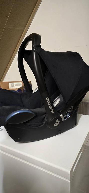 MaxiCosi CabrioFix beschikbaar voor biedingen