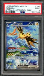 Zapdos ex [SIR] PSA 9 - 202/165 - 151 2023, Hobby en Vrije tijd, Ophalen of Verzenden, Zo goed als nieuw, Losse kaart