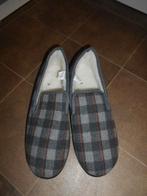Nieuwe pantoffels met wol / Maat 43, Ophalen of Verzenden, Nieuw