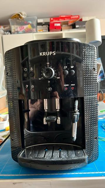 Cafetière, expresso automatique Krups, Enlèvement, Utilisé, Cafetière