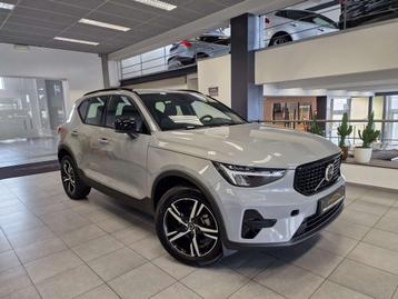 Volvo XC40 PLUS DARK BENZINE AUTOMAAT NIEUW beschikbaar voor biedingen