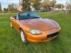 Mazda MX5 NB 1.6i project, Auto's, Mazda, Euro 2, Achterwielaandrijving, Zwart, Cabriolet