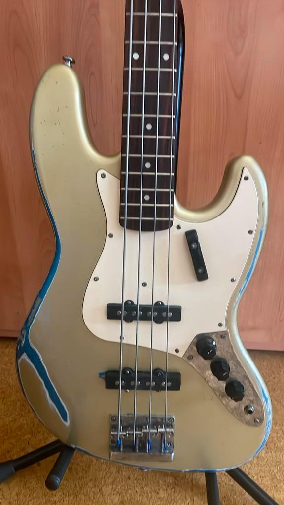 Jazz bass, Muziek en Instrumenten, Snaarinstrumenten | Gitaren | Bas, Gebruikt, Ophalen
