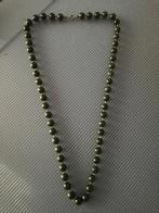 Mooi Authentieke vintage dames kraal donker olijfgroen jade, Handtassen en Accessoires, Kettingen, Verzenden, Nieuw, Steen of Mineraal