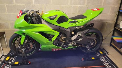 Kawasaki ZX-6R 2019 met 3 extra velgen, Motos, Motos | Kawasaki, Entreprise, Super Sport, plus de 35 kW, 4 cylindres, Enlèvement