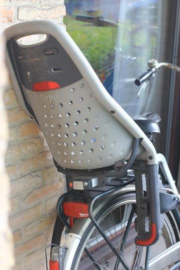 Yepp kinderfietsstoel - Grijs beschikbaar voor biedingen