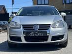 Volkswagen Jetta 1.6 CR TDi Comfortline DPF * CLIM + GPS + G, Auto's, Volkswagen, 4 deurs, Gebruikt, Zwart, 4 cilinders