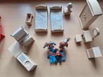 Meubles en bois + poupées pour maison de poupée, Enlèvement ou Envoi, Utilisé, Maison de poupées